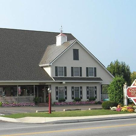 Country Living Inn Smoketown  Екстериор снимка