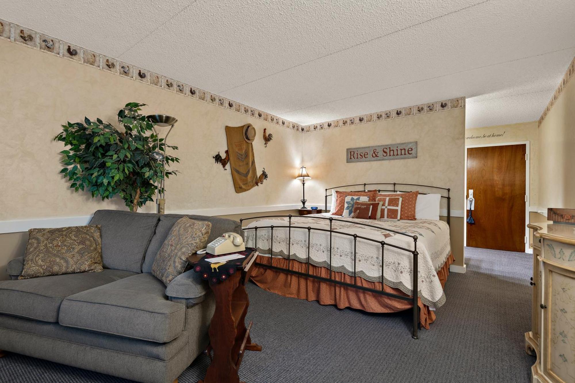Country Living Inn Smoketown  Екстериор снимка